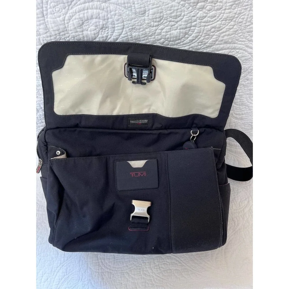 Tumi Men's Briefcase/ Laptop Bag
